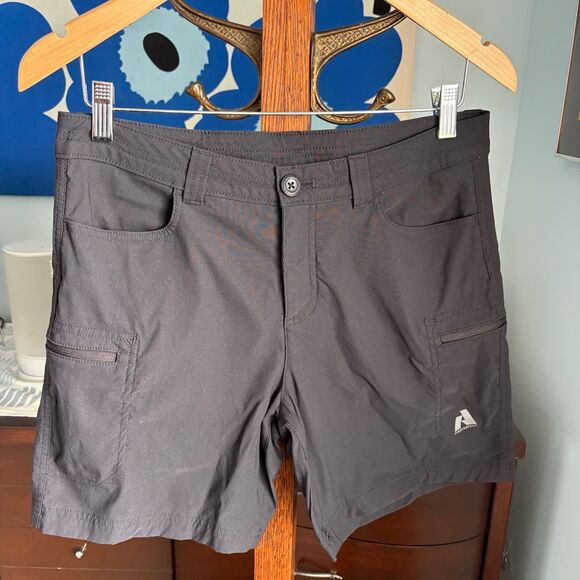 Women's Eddie Bauer First Ascent Guide Pro Hiking Shorts in Black size 8 - Picture 4 of 10
